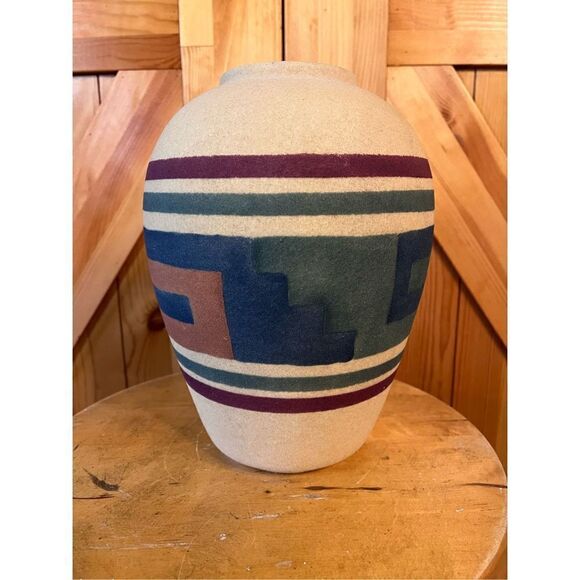 SUNWEST ARTS LTD SIGNED ORIGINALS NM USA NAVAJO INDIAN SAND ART VASE 10” - Picture 2 of 6